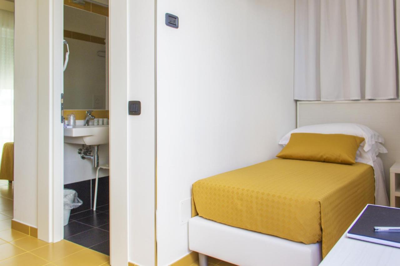 Hotel Villa Chiara 테라치나 외부 사진